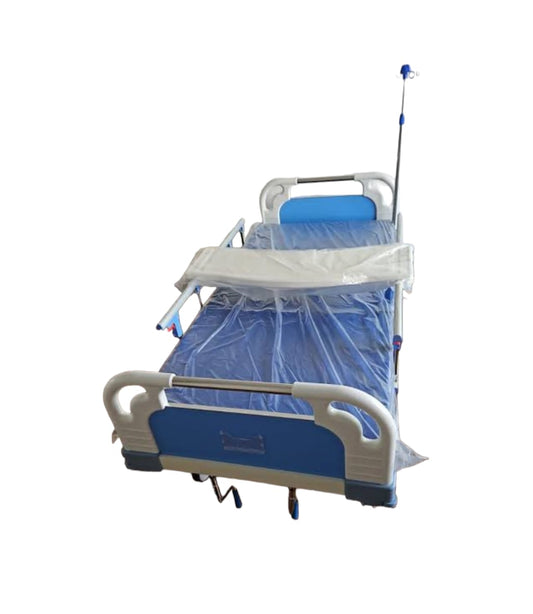 Cama Clínica 02 Manivelas con Colchón Porta Suero y Mesa - Importada